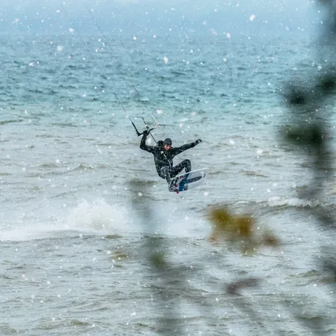 Winter Kitesurf, Bodensee – Sport – Bild 4 von 5